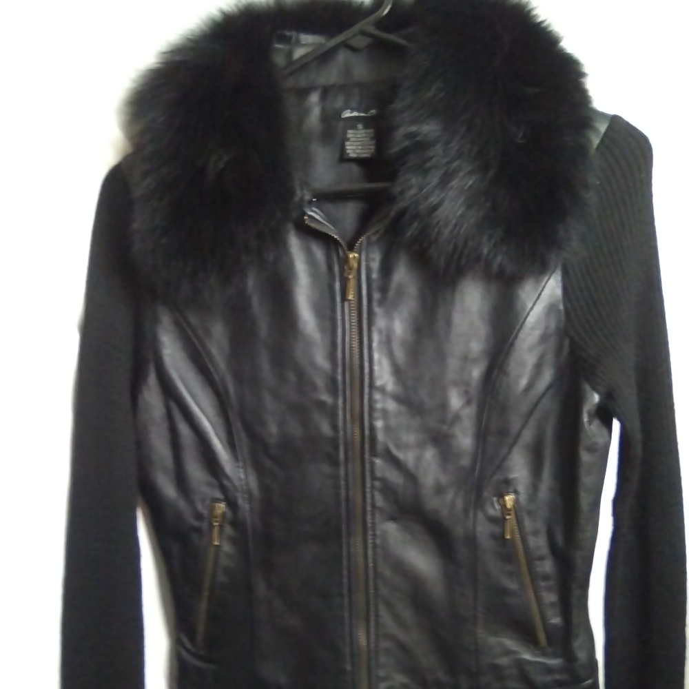 Arden B Blk Leather Sweater Jacket w/ "Removable" Fur Collar.New/no tags